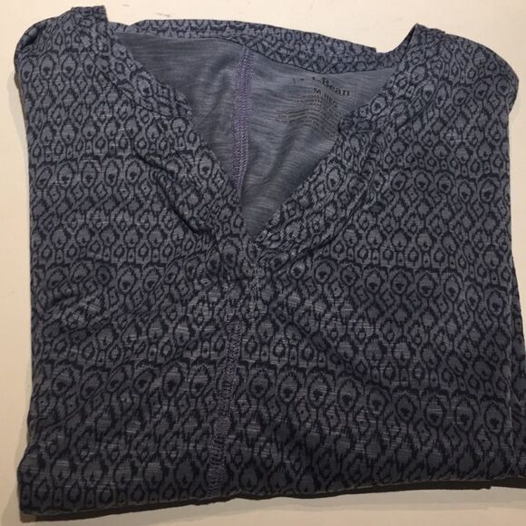 L.L. Bean V-Neck Short Sleeve Top - Medium, Bluish Purple - Picture 6 of 7